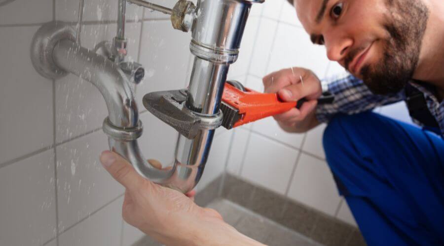 Professional same day plumber services in Ossian, IN